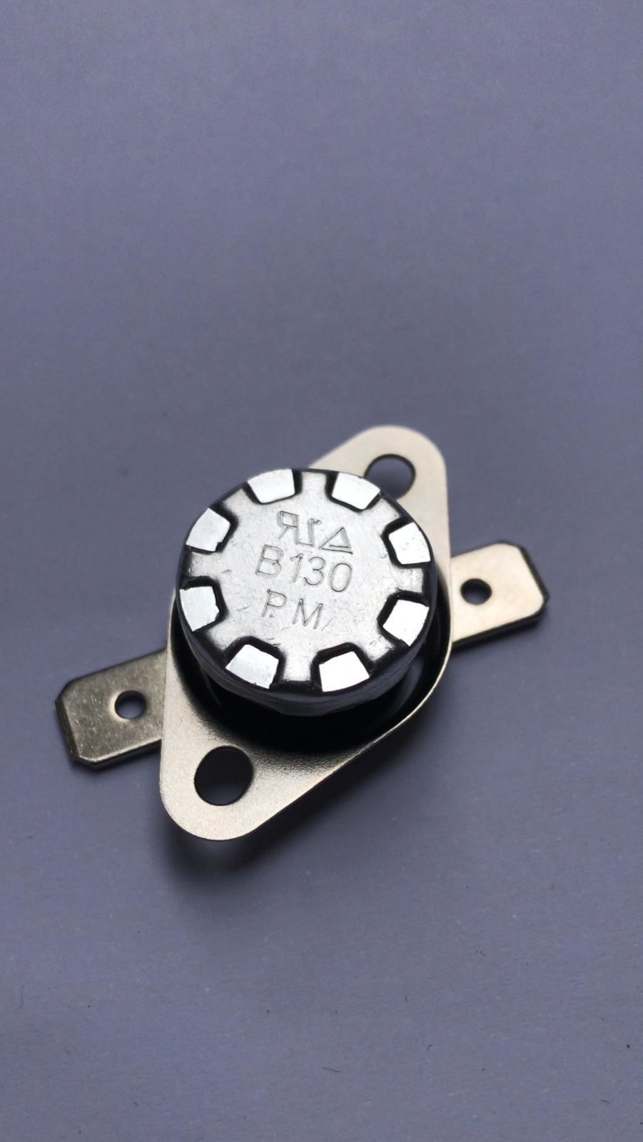KSD301 250V 10A 140 °C N/C Limit Termostat