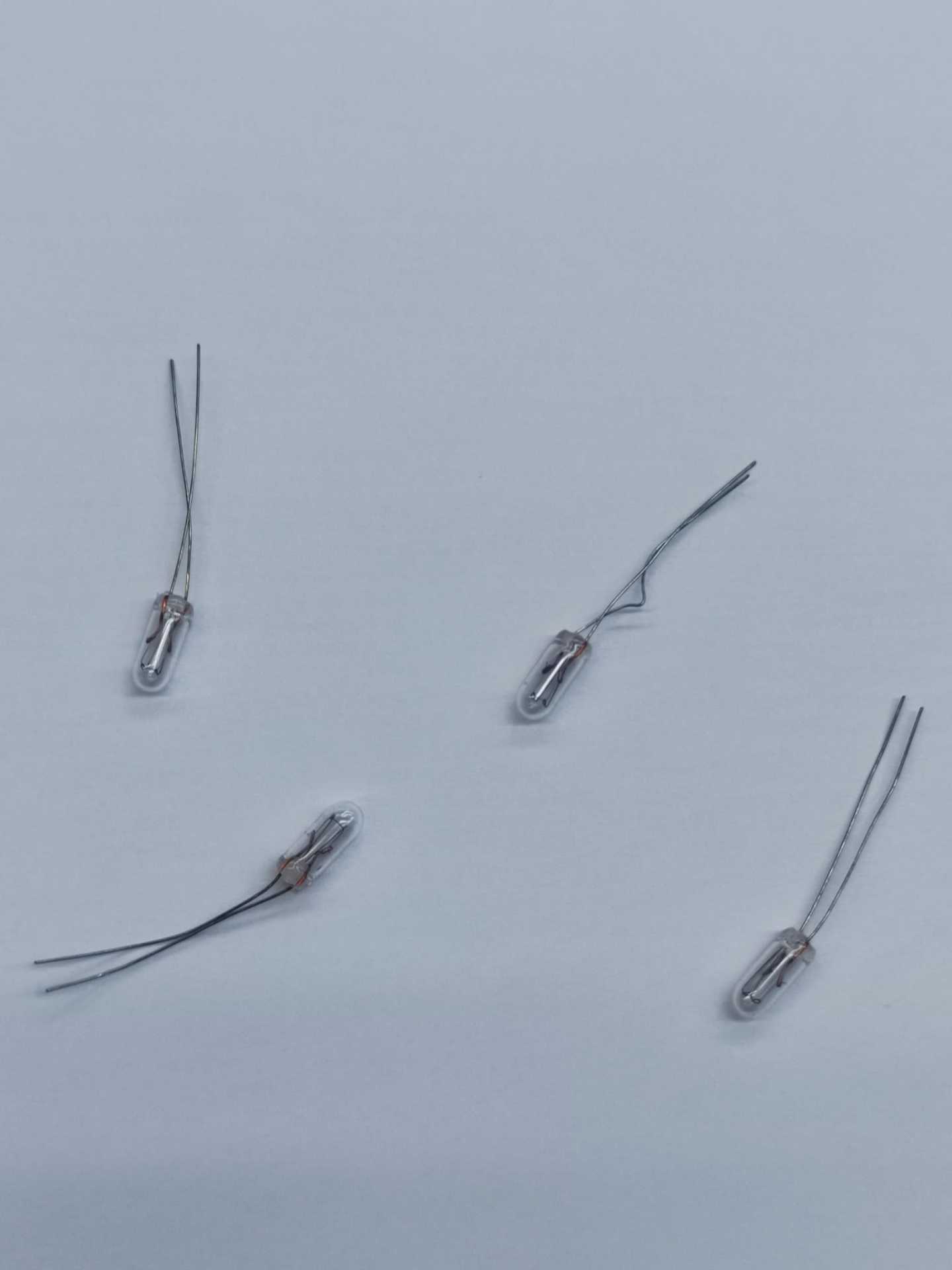 10 ADET -  12V TEL BACAK LED AMPÜL