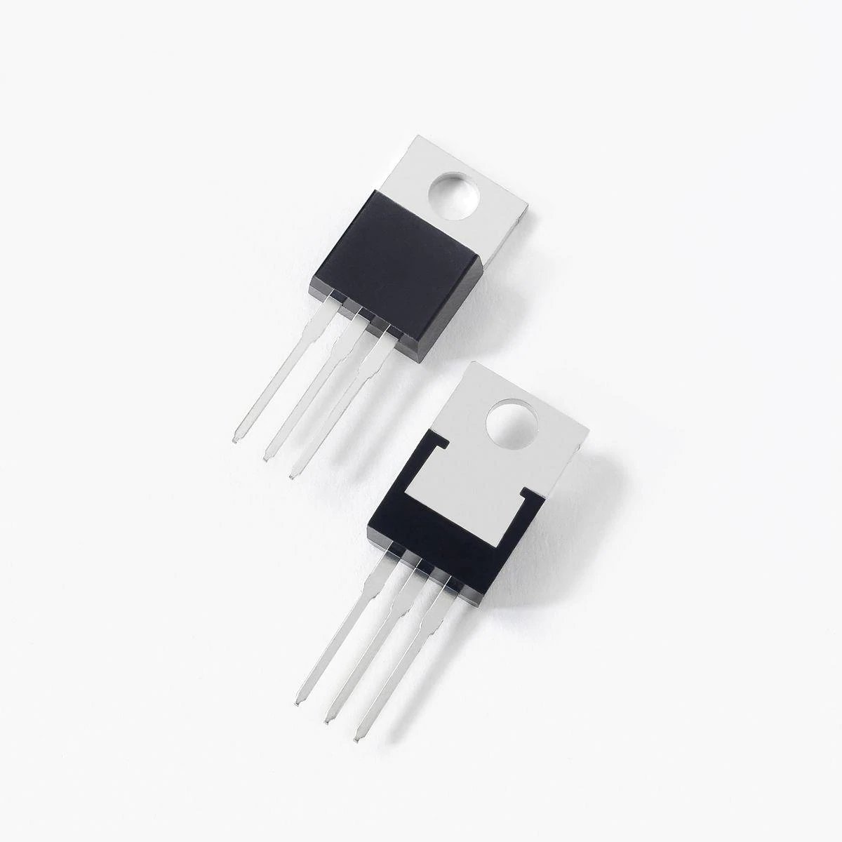 IRFB18N50KPBF   TO-220   17A 500V 0.26OHM 220W   N-CHANNEL MOSFET