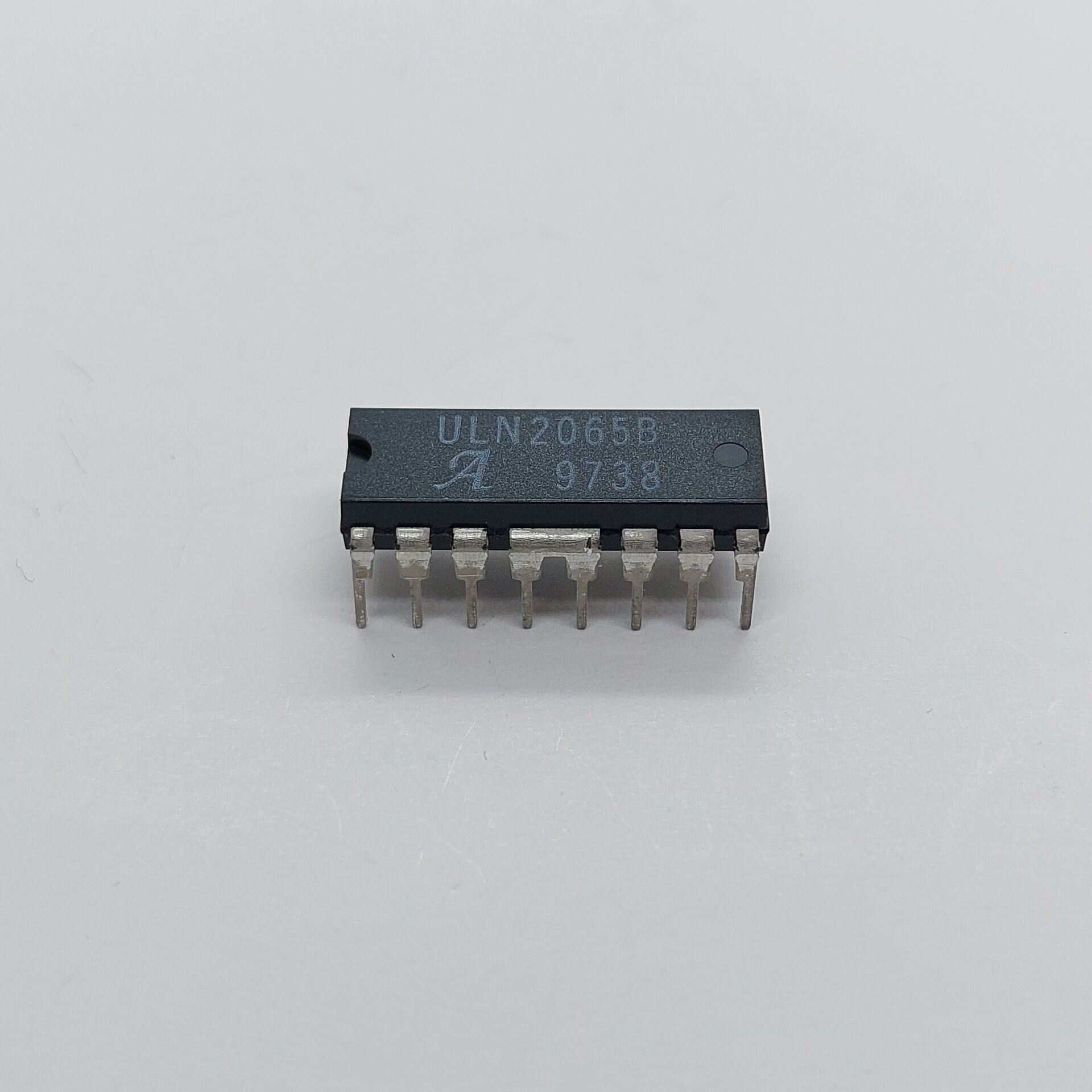 ULN2065B PDIP-16 ENTEGRE