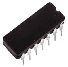 AD571JD   CDIP-18   DIGITAL to ANALOG CONVERTER IC - DAC
