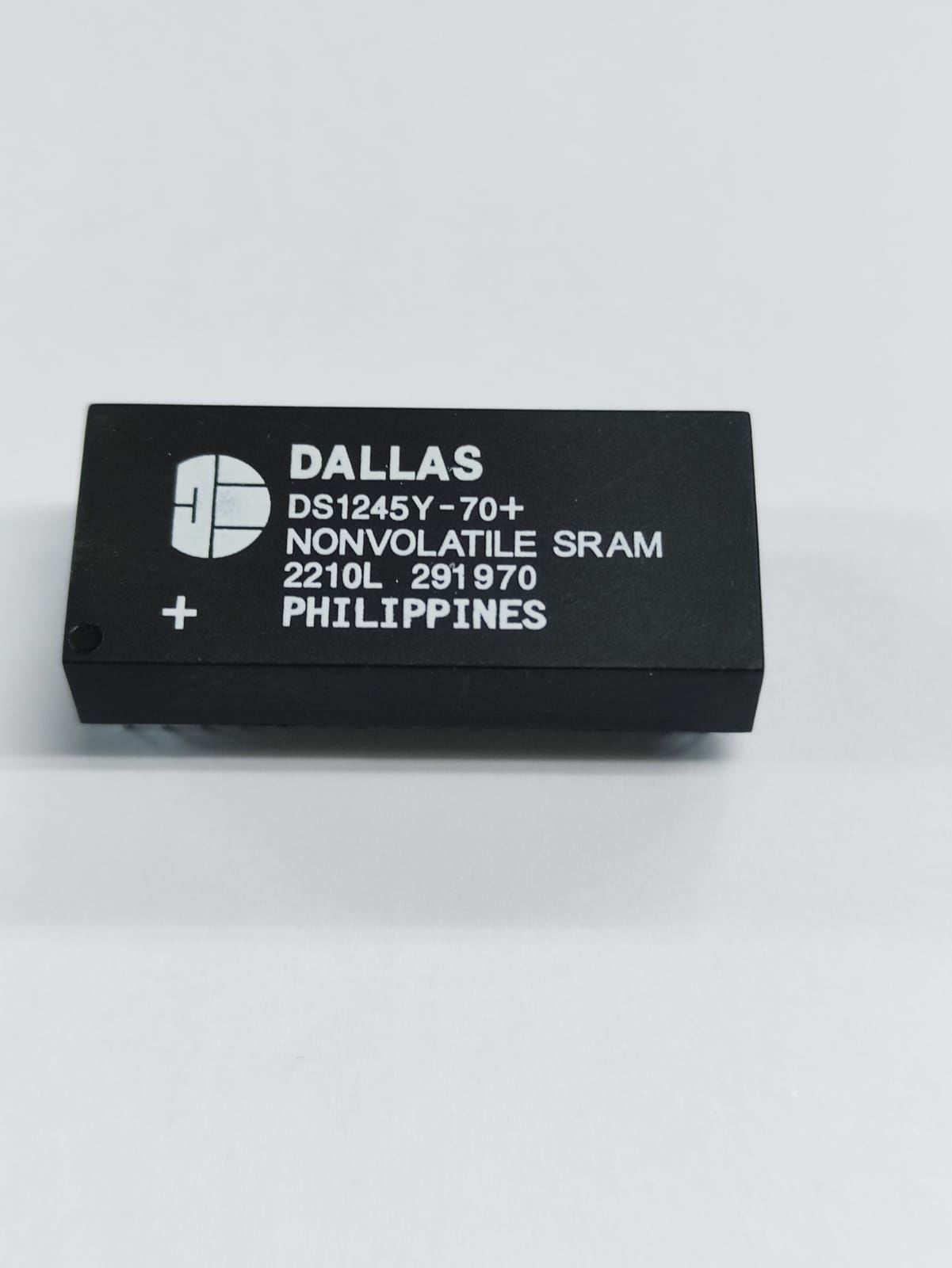 DS1245Y-70+   EDIP-32   MEMORY DATA STORAGE NVSRAM