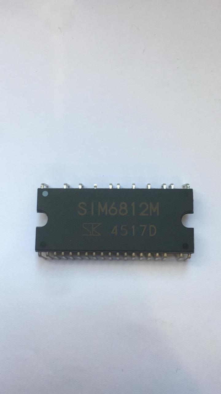 SIM6812M      DIP-40     500V 2.5A     POWER MANAGEMENT IC