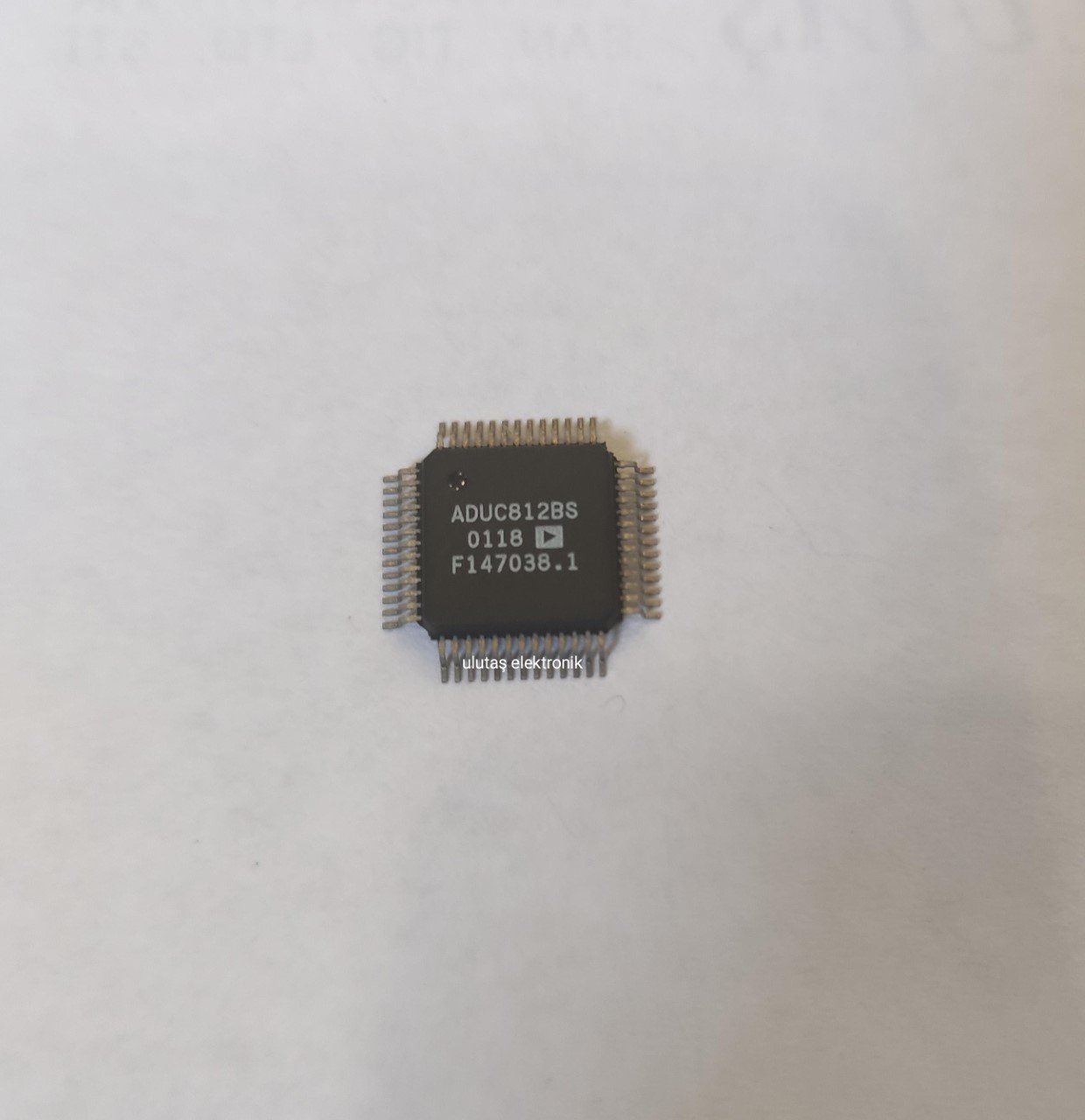ADUC812BS MQFP-52 MİKROİŞLEMCİ