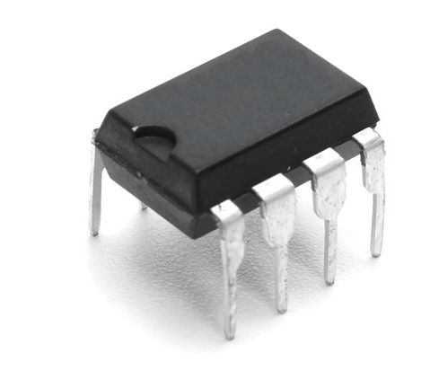 ICE3A0565 DIP-8 AC/DC Konvertör - Entegre Devre