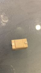 220UF 6V3   105C %20 14.3X7.6   SMD ALÜMİNYUM ELEKTROLİTİK KONDANSATÖR