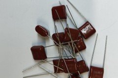 680NF 63V R:10MM DAMLA TİPİ POLYESTER KONDANSATÖR