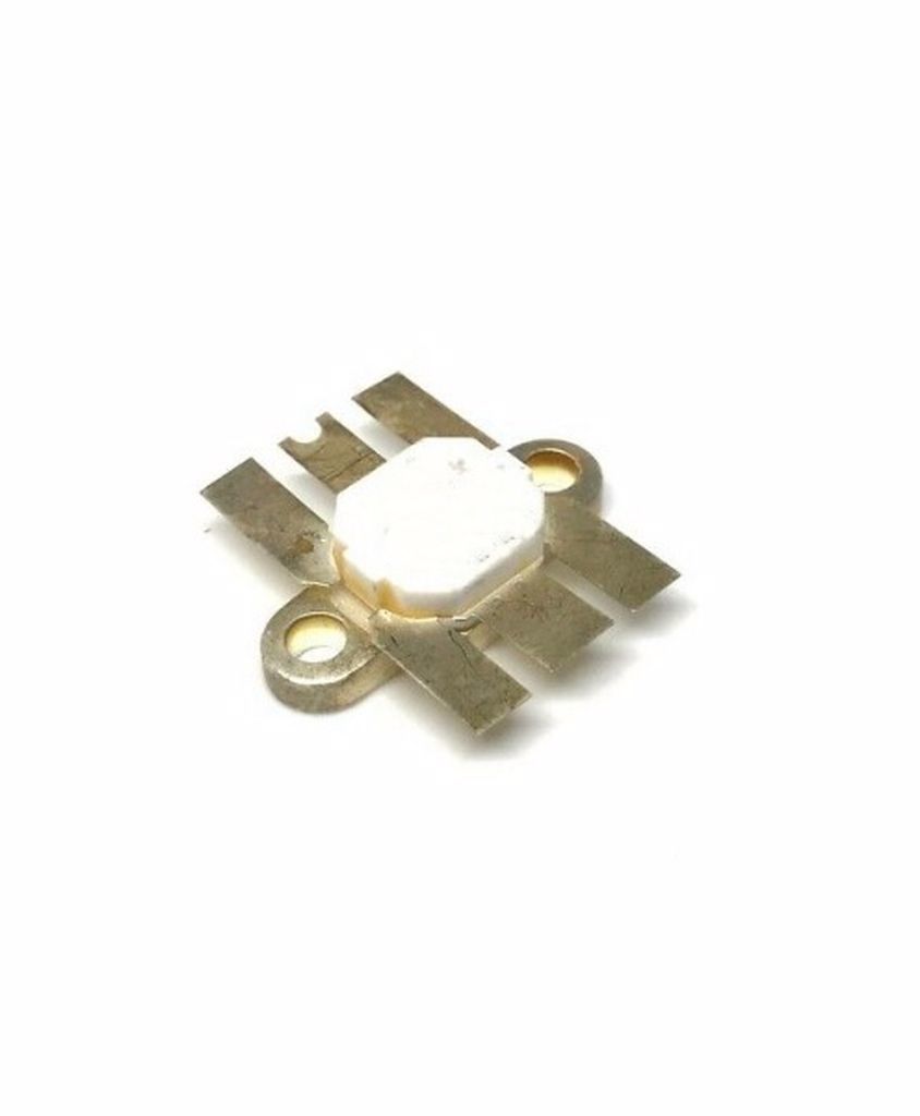 2SC2630      XM5       35V 14A 100W       NPN TRANSISTOR