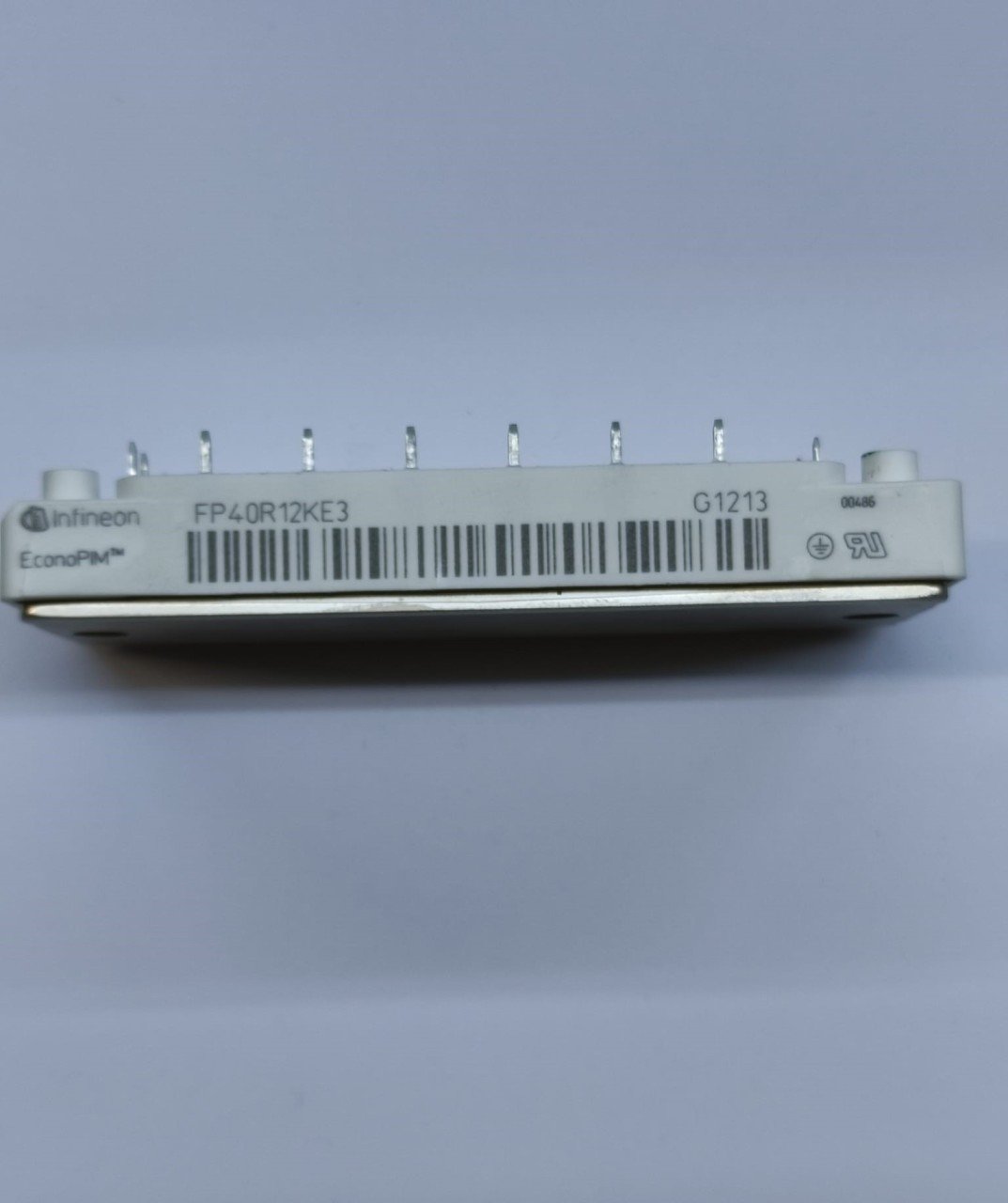 FP40R12KE3G       40A 1200V      PIM IGBT MODULE