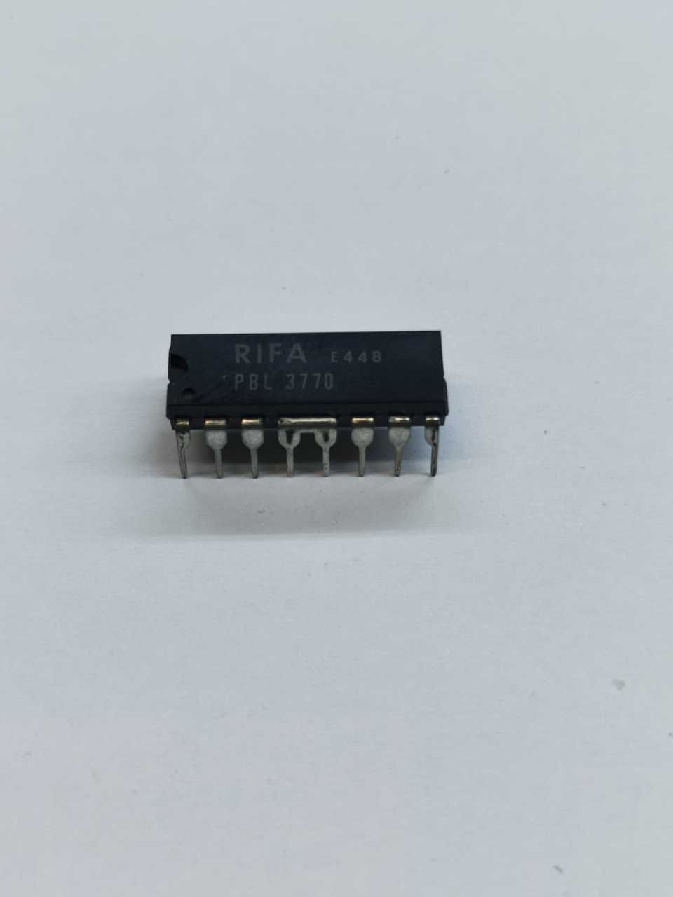 PBL3770      PDIP-16F       INTEGRATED CIRCUIT