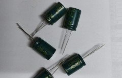 22UF 400V 105C 13X20   ELEKTROLİTİK ALÜMİNYUM KONDANSATÖR