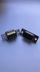 1033 9 Pin Lehim Tipi 9M Erkek D-SUB Konnektör