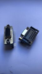 1038 15 Pin Lehim Tipi 15F 3 Sıra Dişi 90C / 90 Derece D-SUB Konnektör