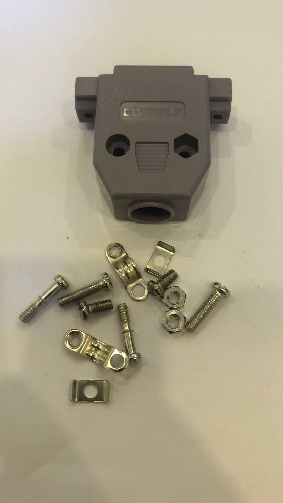 1045 D-SUB 15 Pin Konnektör Kapak