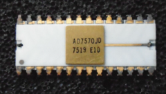 AD7570JD   DIP-28   A/D CONVERTER IC
