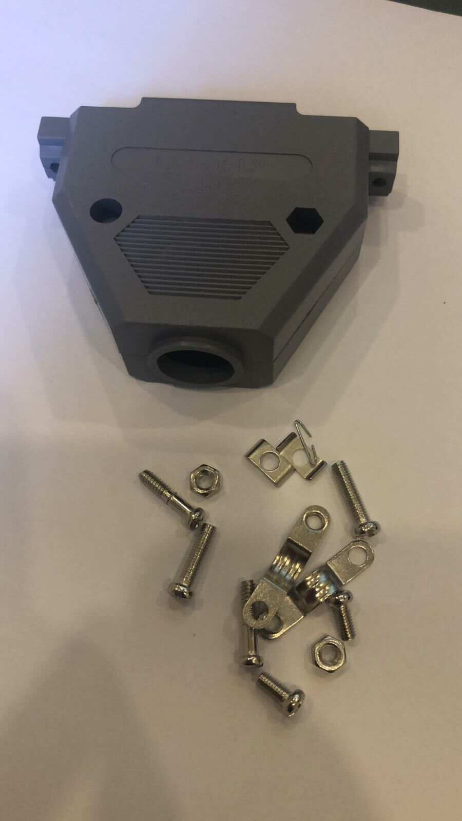 D-SUB 37 Pin Konnektör Kapak