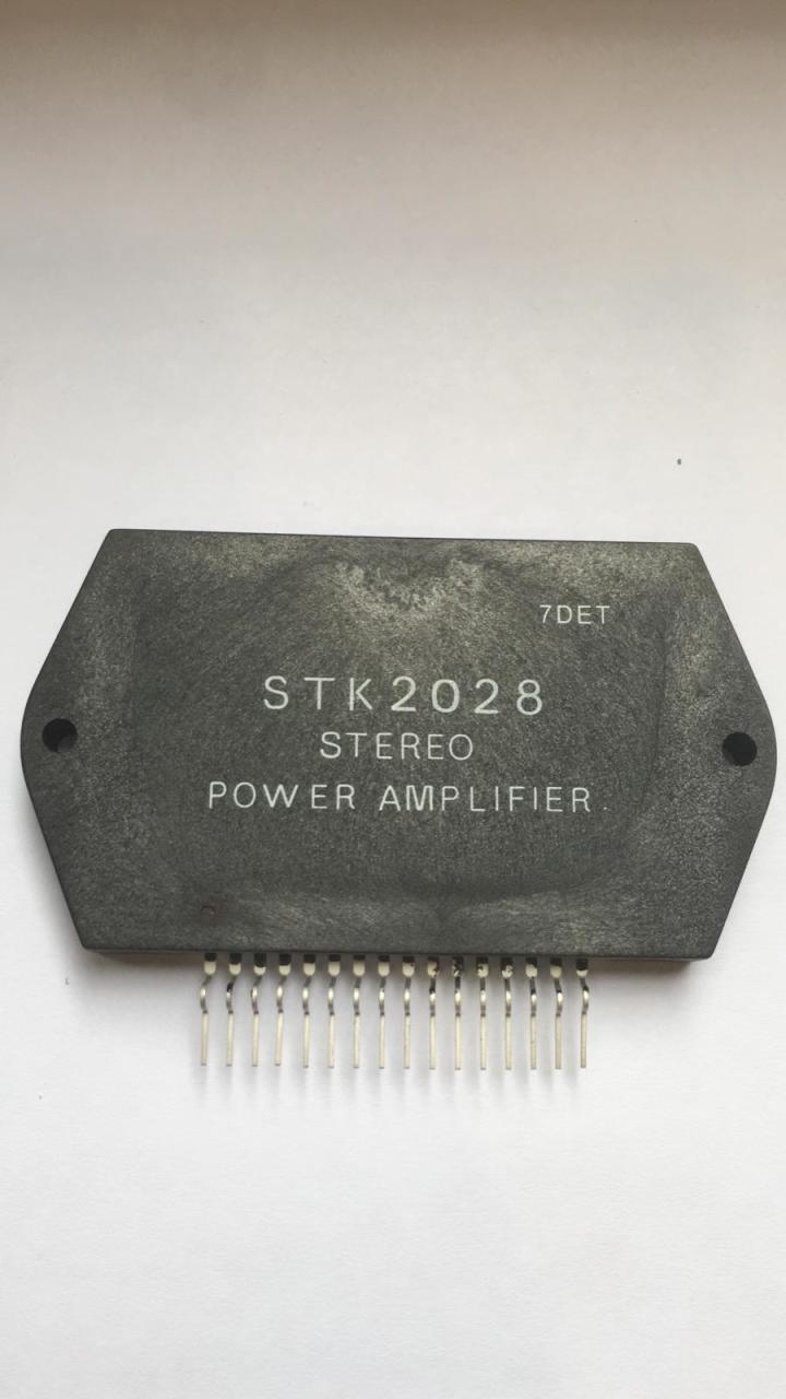 STK2028    STEREO POWER AMPLIFIER IC