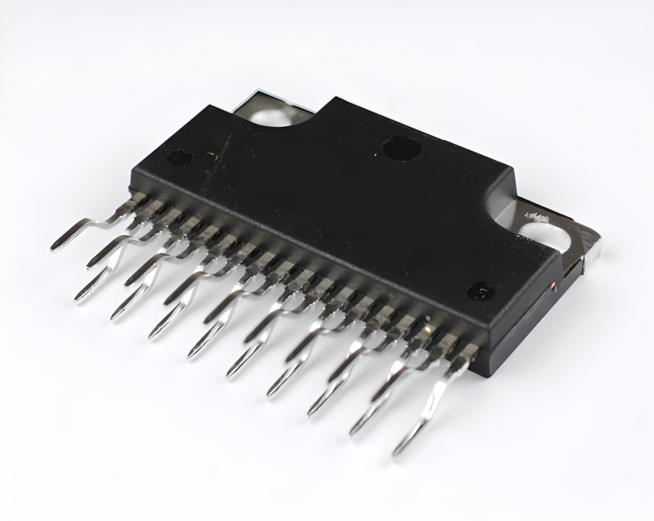 SLA7044M        ZIP18        DRIVE IC
