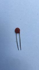 5 ADET -  560PF SERAMİK KONDANSATÖR