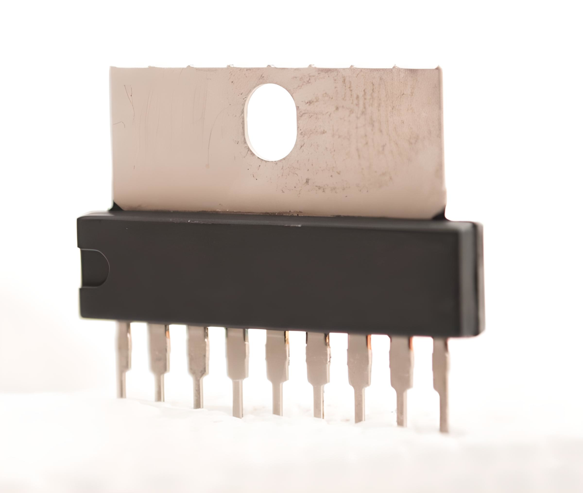 TDA2007A   SIP-9   AMPLIFIER IC