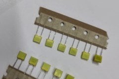 10 ADET - 47NF 100V %5 R:5MM POLYESTER KONDANSATÖR