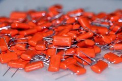 25 ADET -  1NF 100V %5 DAMLA TİPİ POLYESTER KONDANSATÖR - ONLİNE ÖZEL FİYAT